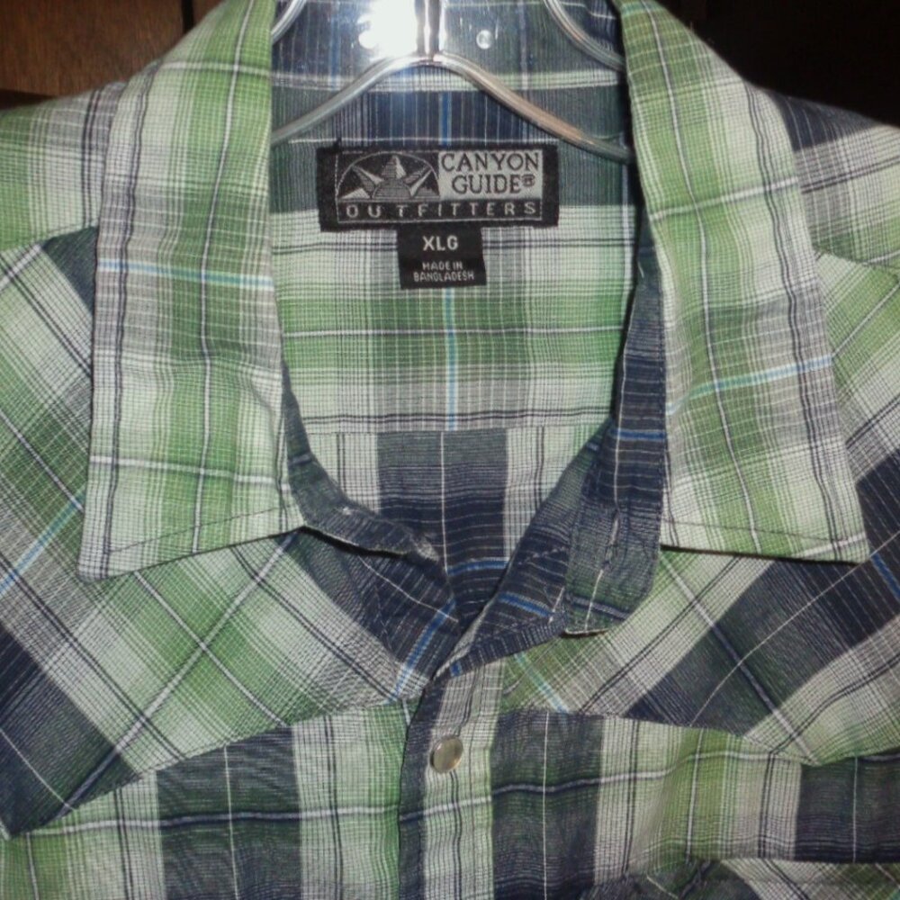 SOLD!!   SOLD!!   SOLD!   OUTFITTERS MENS WESTERN SHORT SLEEVE SHIRT-GREEN/BLACK